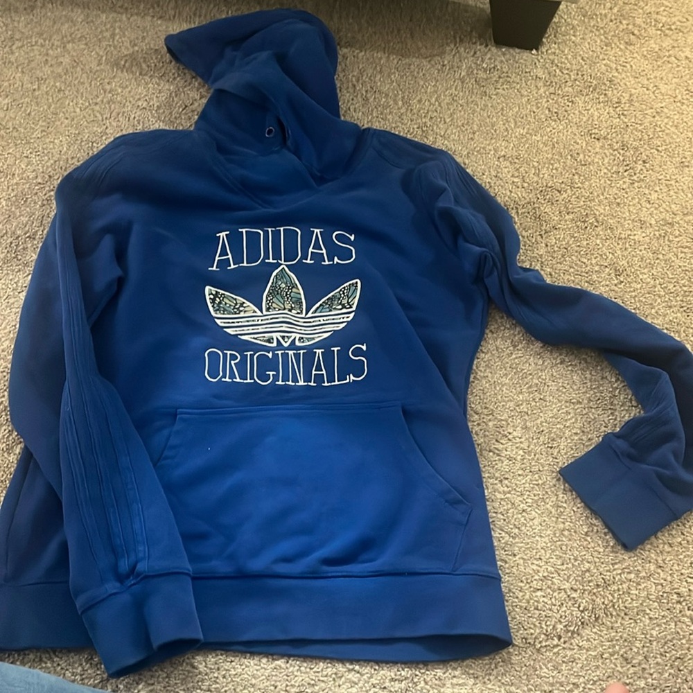 Good condition adidas sweater size M
